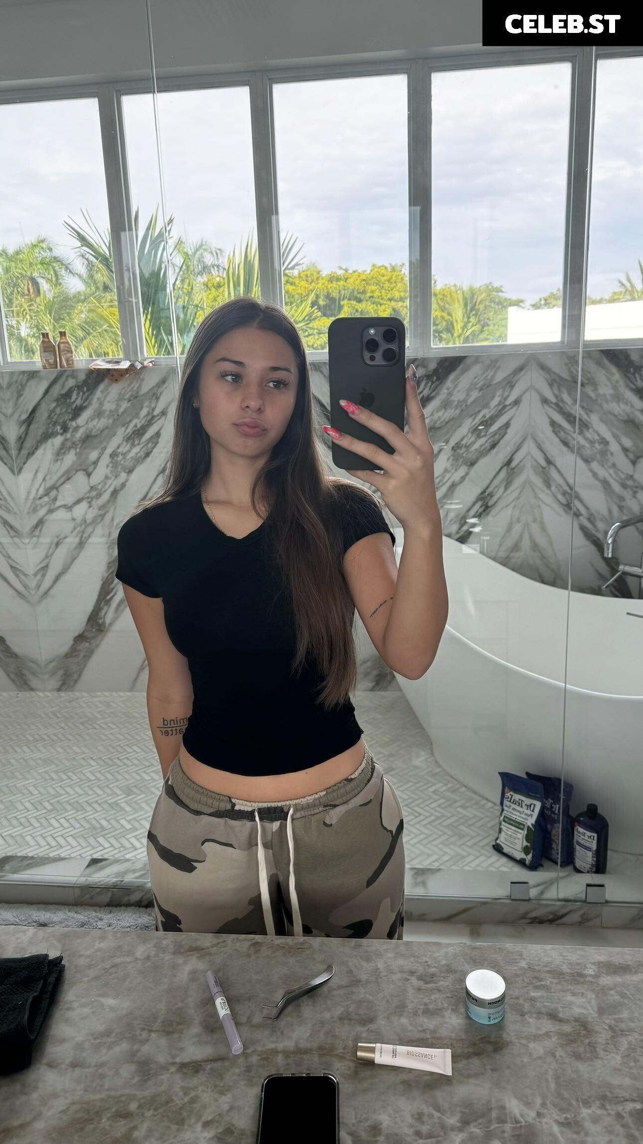 Malayaax - Sophieraiin Image 3582677