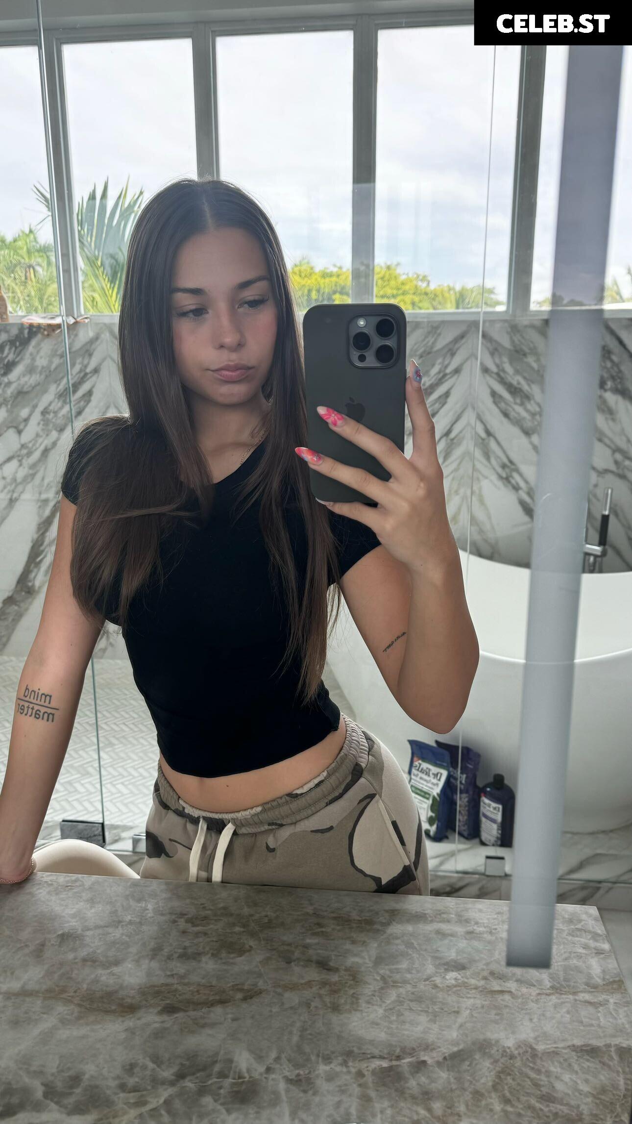 Malayaax - Sophieraiin Image 3582273