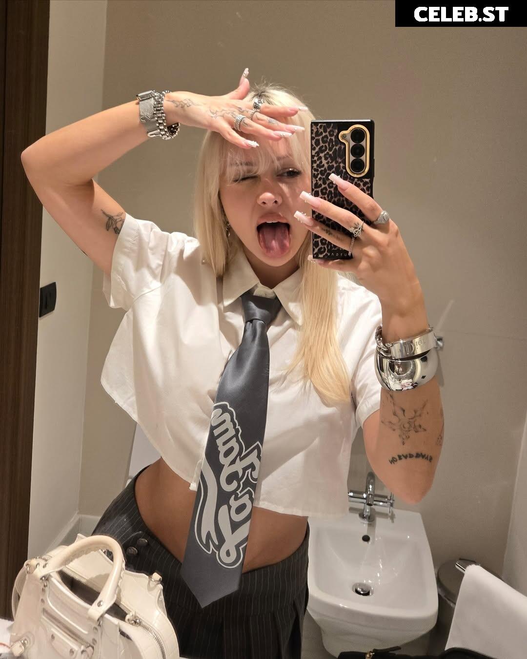 Lila Janowska Image 3582266