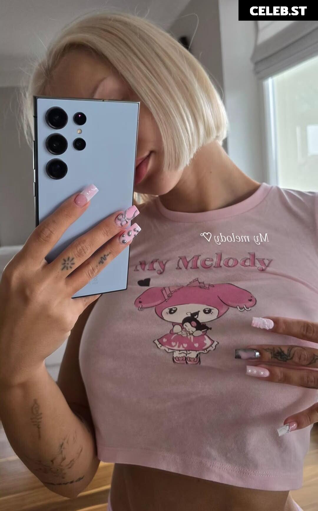 Lila Janowska Image 3583187