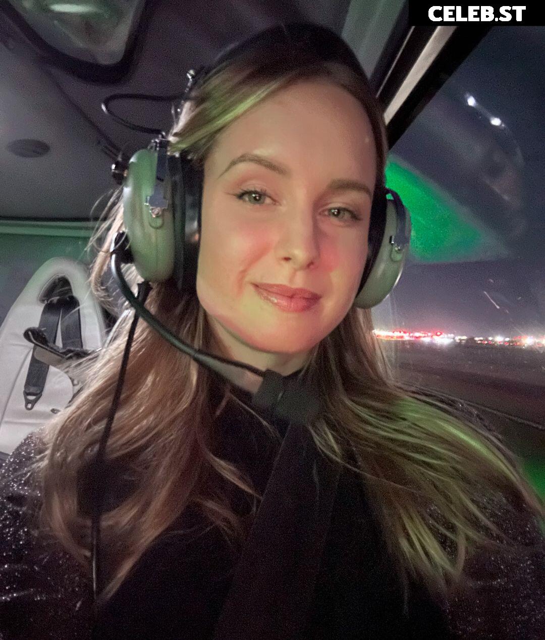 Sonja Reid aka OMGitsfirefoxx Image 3583200