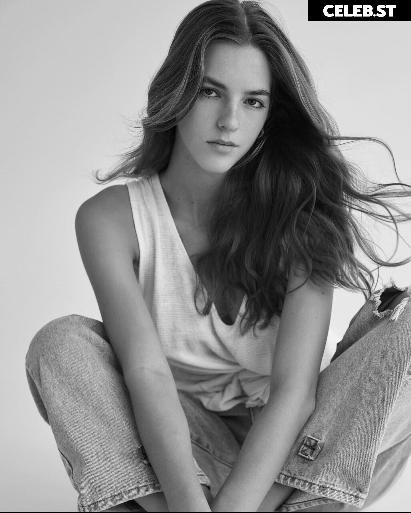 Emily Feld - emily.feld Image 3580900