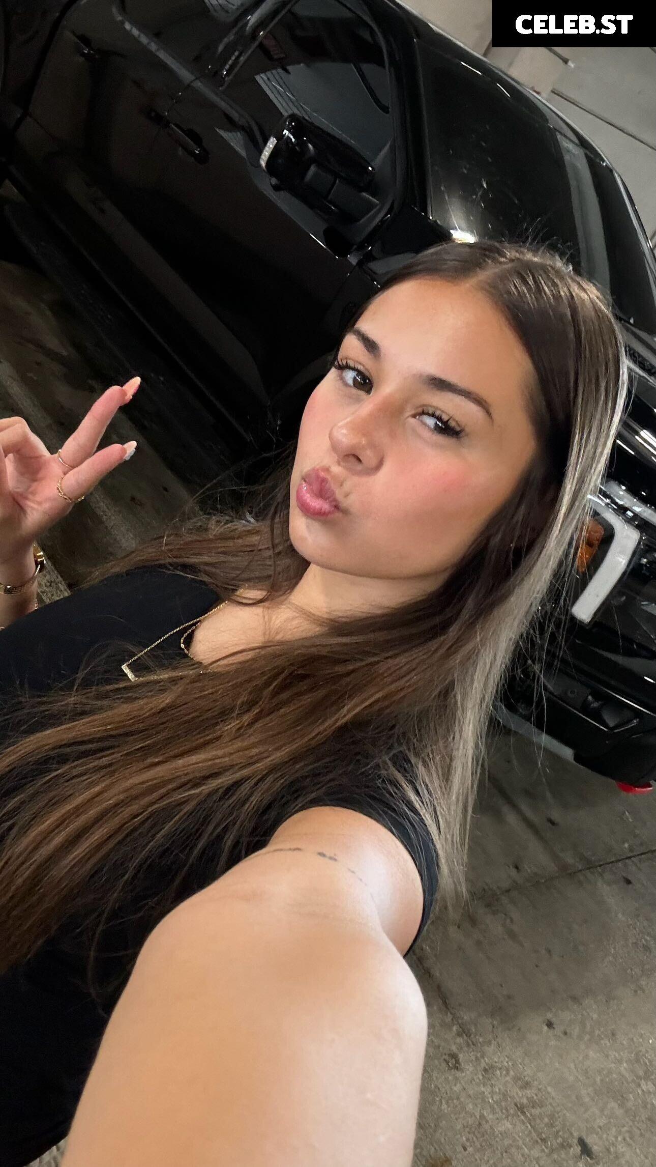 Malayaax - Sophieraiin Image 3589941