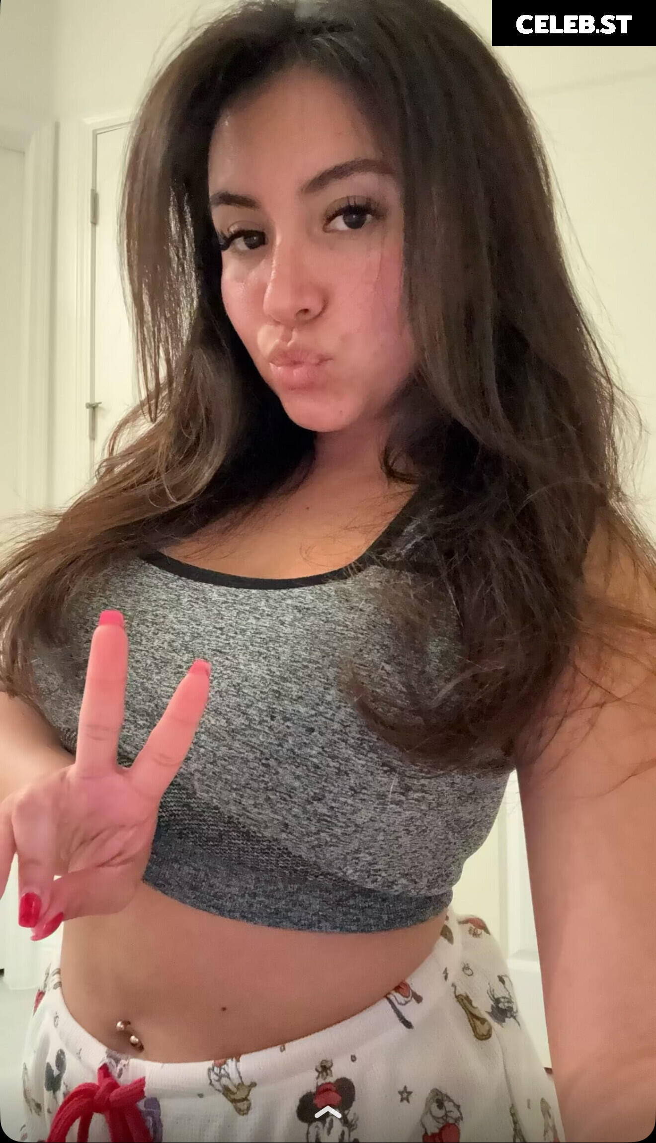 Janexy Sanchez (Social Media Post) Image 3588892