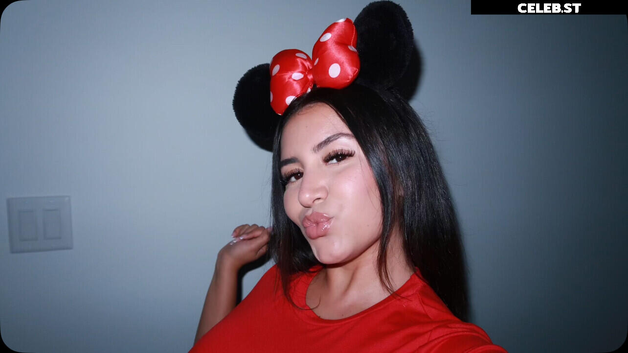 Janexy Sanchez (Social Media Post) Image 3588694