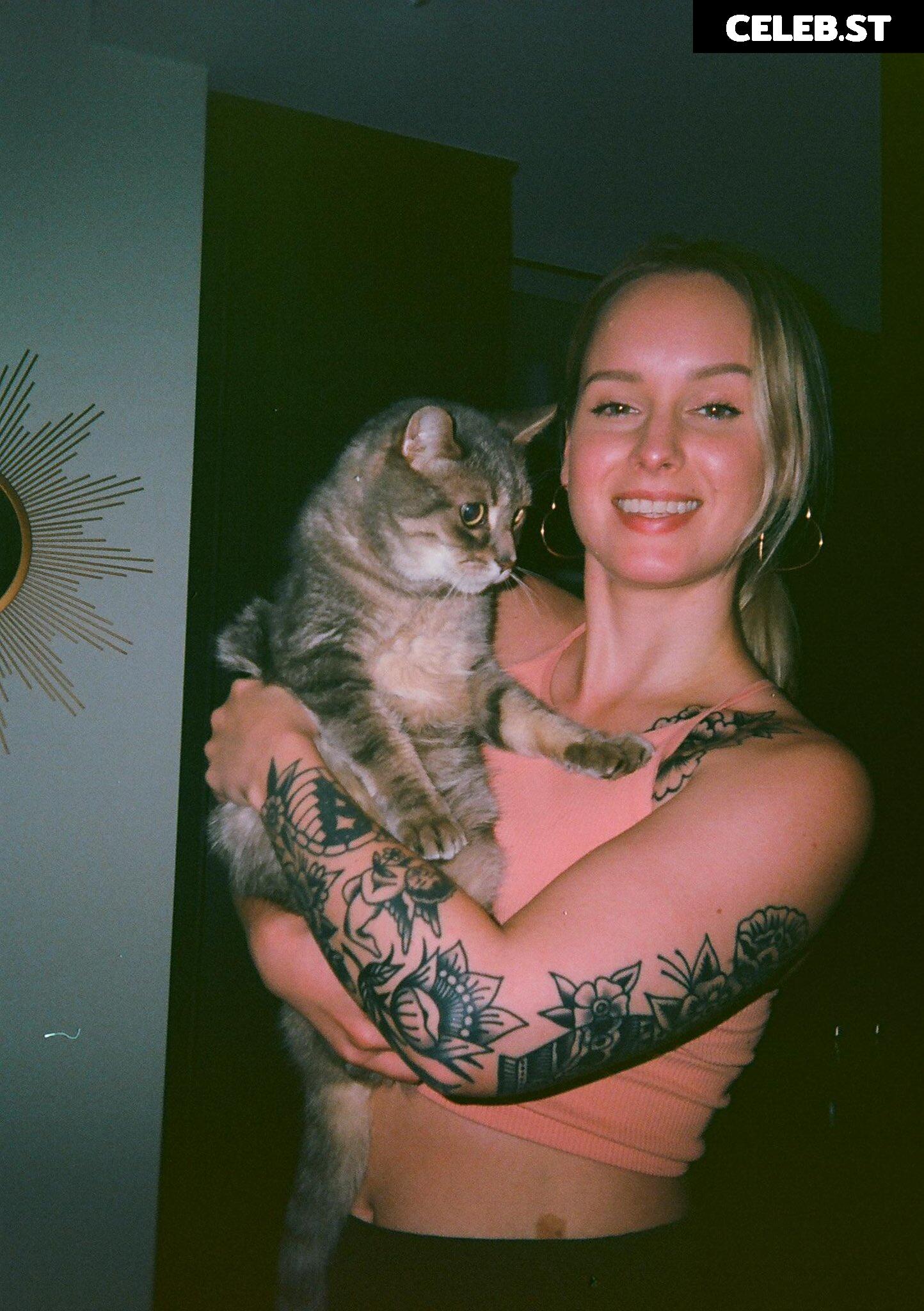 Sonja Reid aka OMGitsfirefoxx Image 3575518