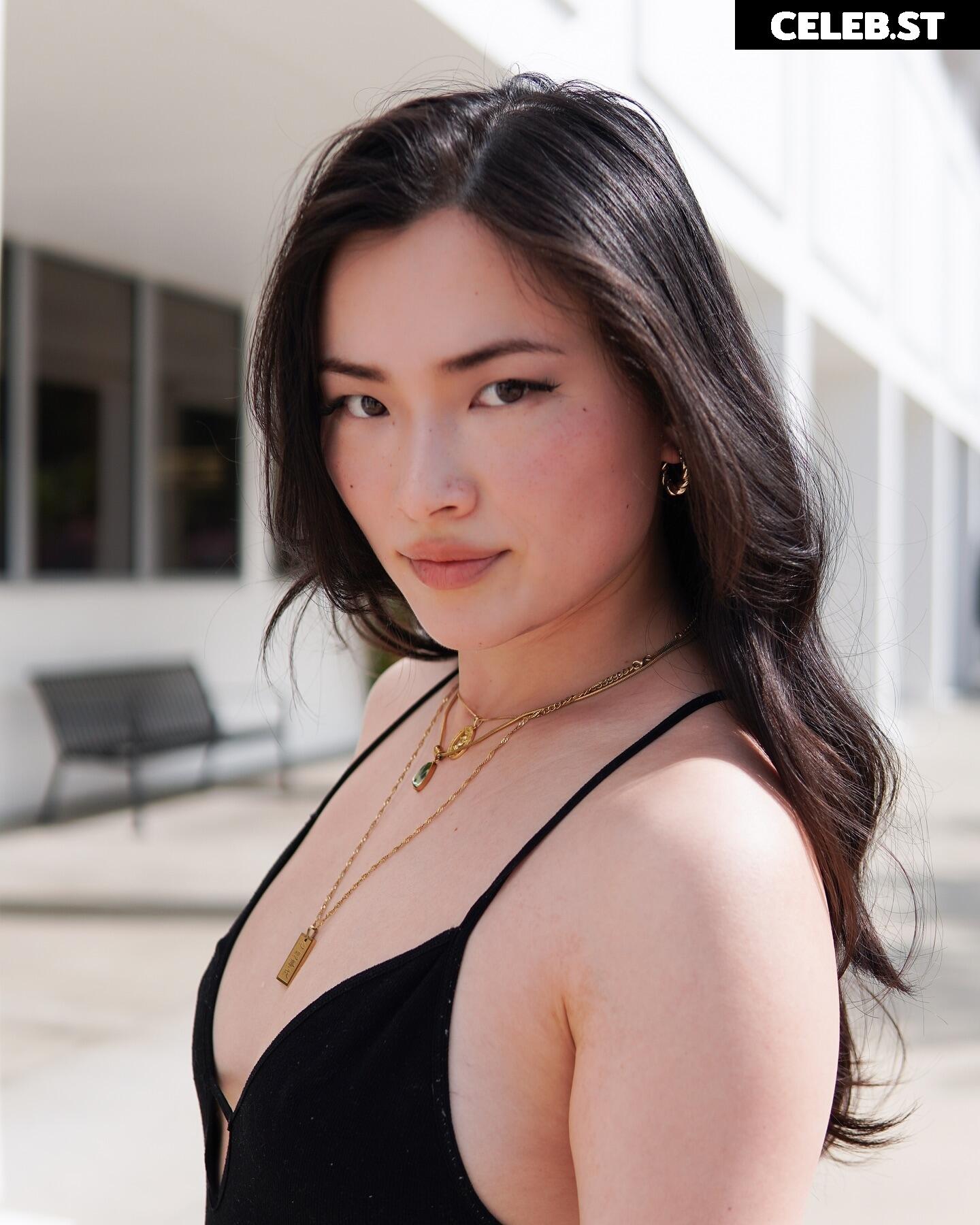 Liana Chau / liana_del_rey Image 3575480