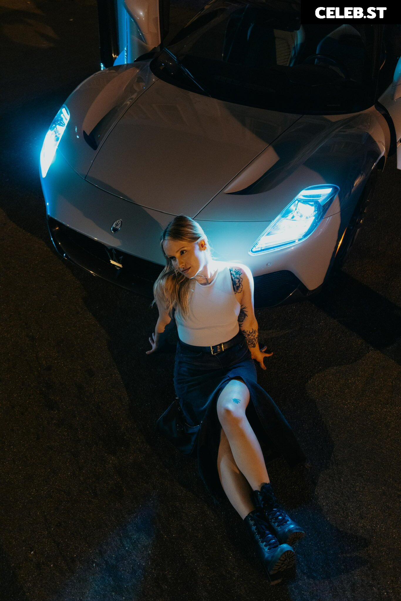 Sonja Reid aka OMGitsfirefoxx Image 3575617