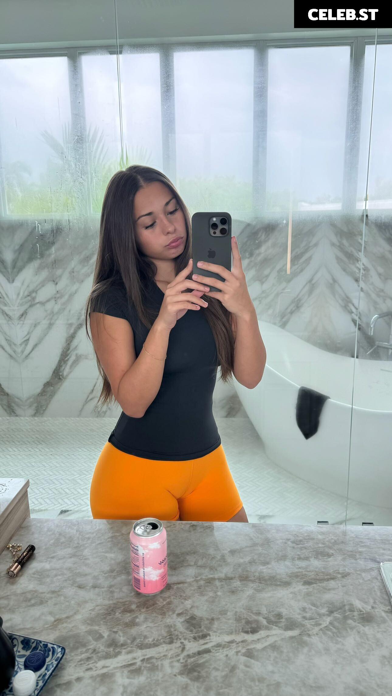 Malayaax - Sophieraiin Image 3575084