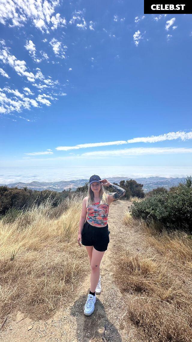 Sonja Reid aka OMGitsfirefoxx Image 3576459