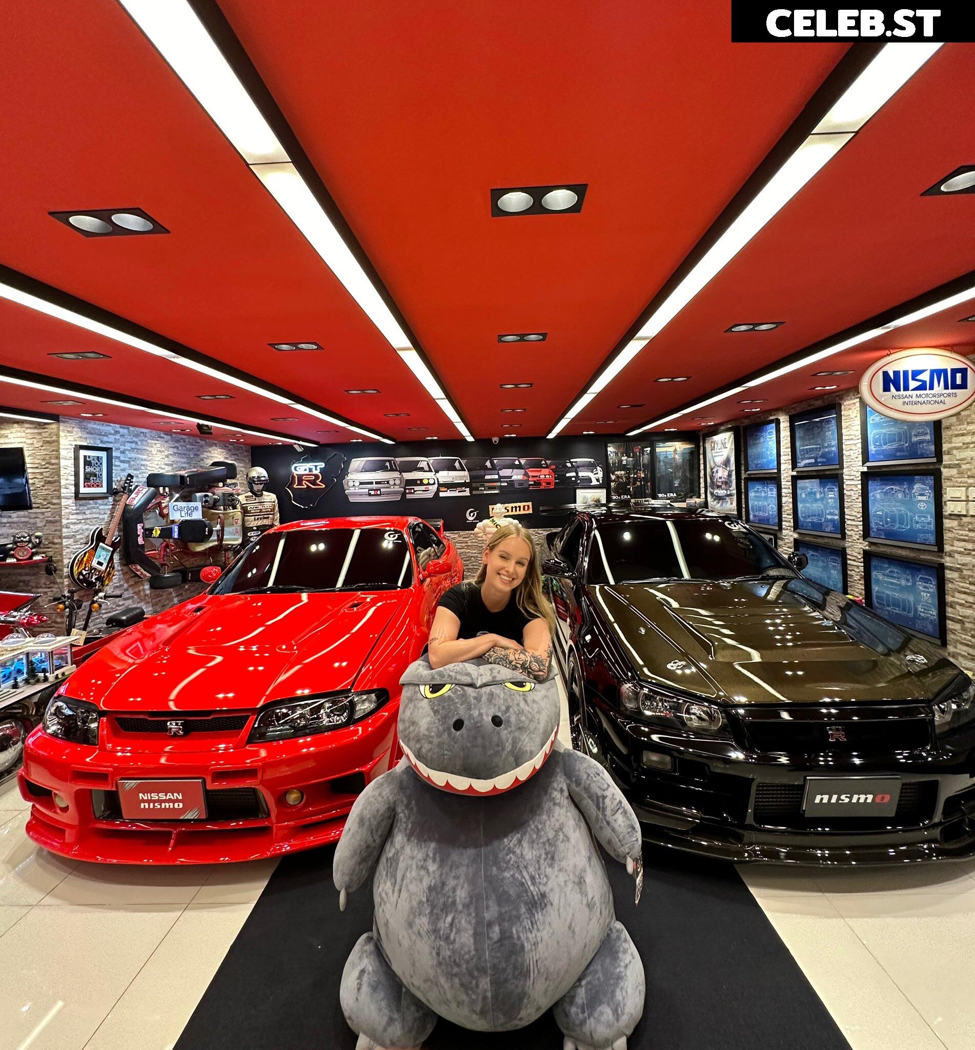 Sonja Reid aka OMGitsfirefoxx Image 3573096