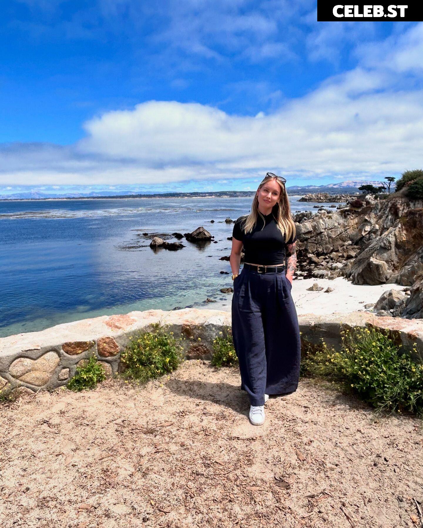 Sonja Reid aka OMGitsfirefoxx Image 3579536