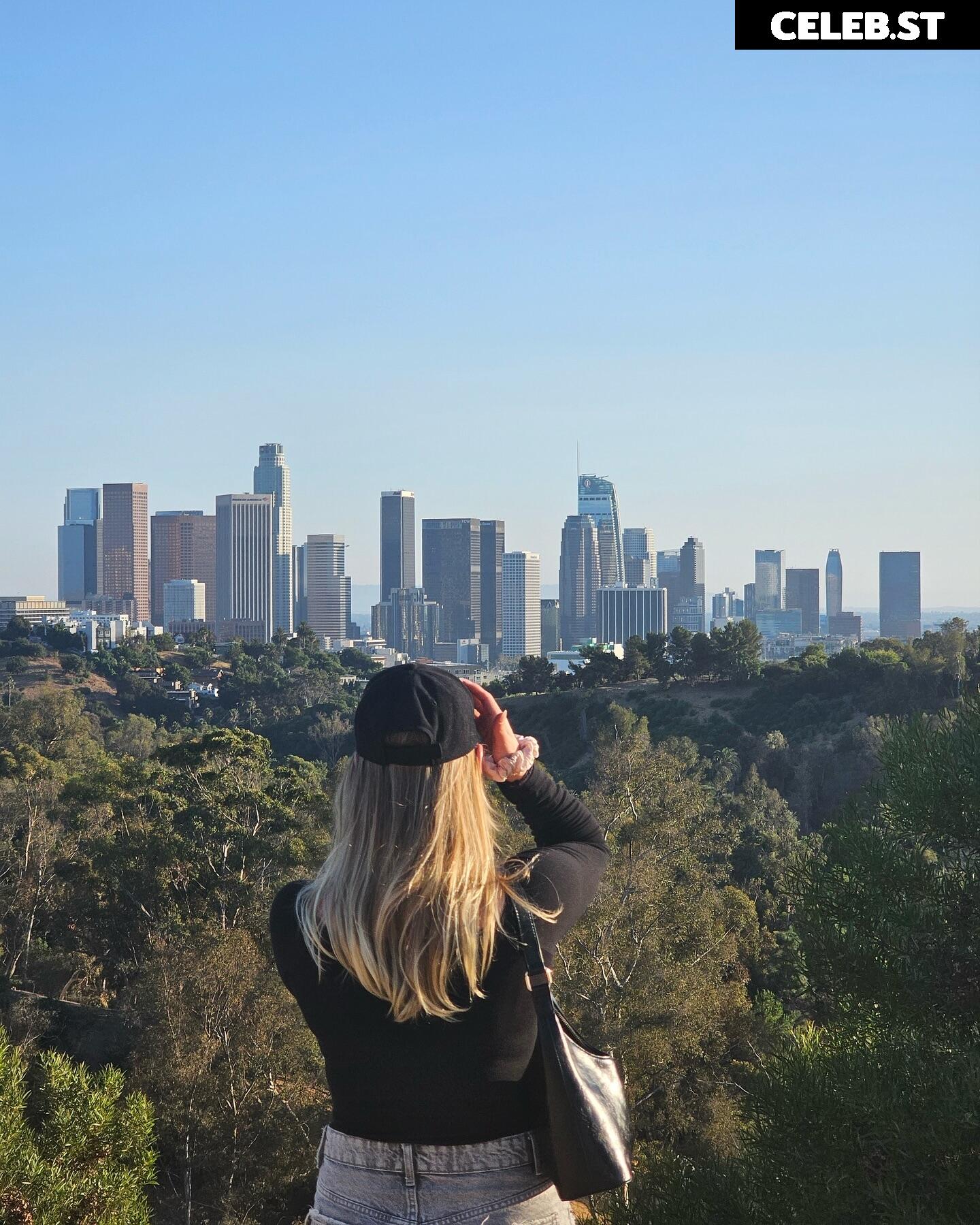 Sonja Reid aka OMGitsfirefoxx Image 3579465