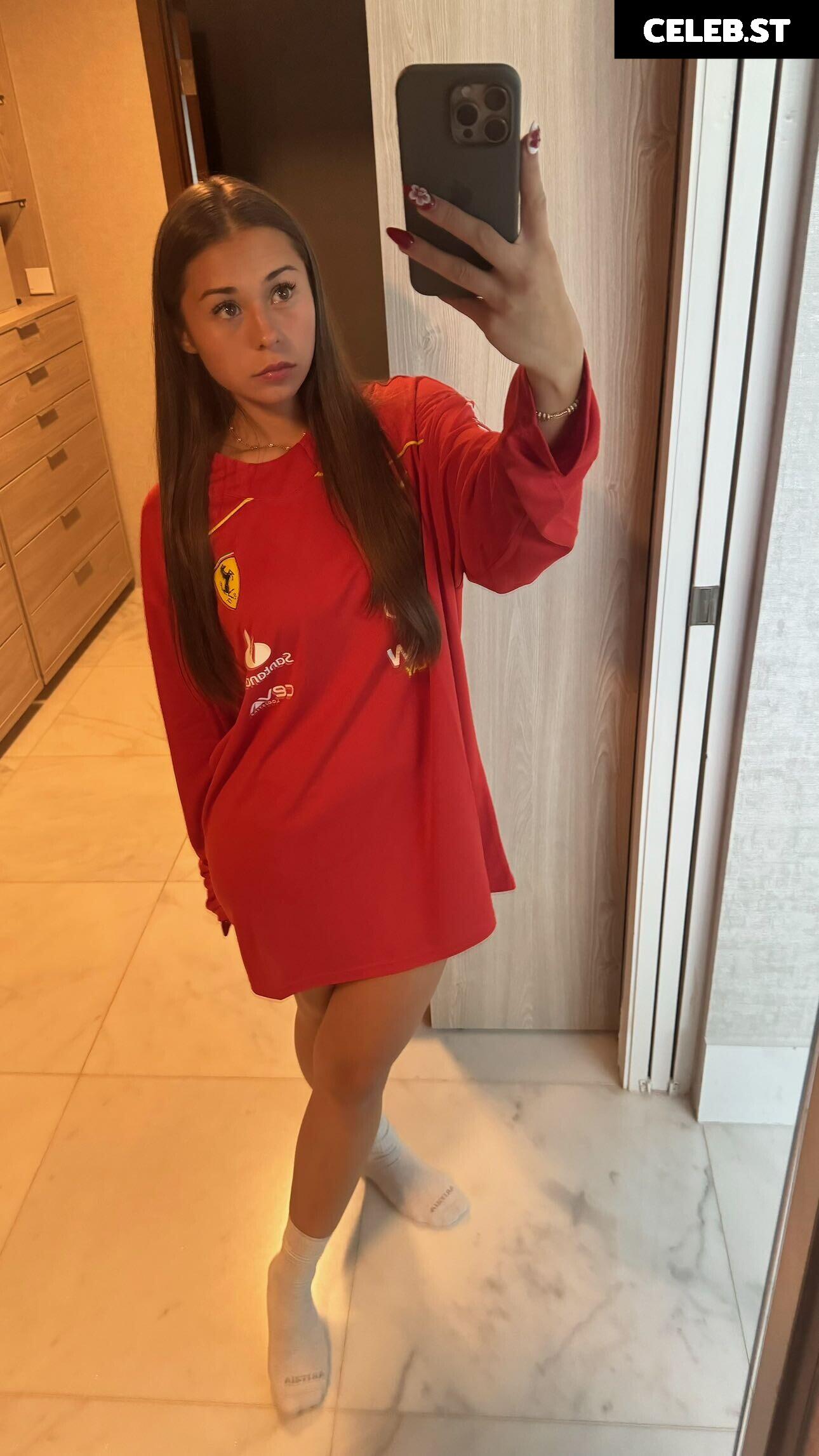 Malayaax - Sophieraiin Image 3579344