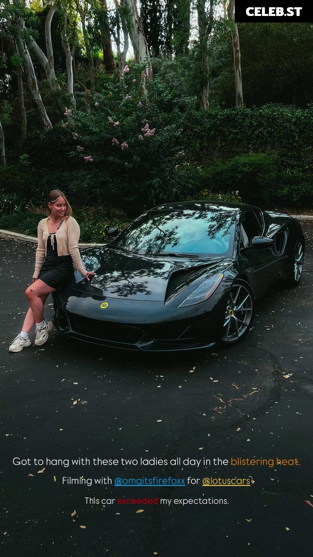 Sonja Reid aka OMGitsfirefoxx Image 3579941