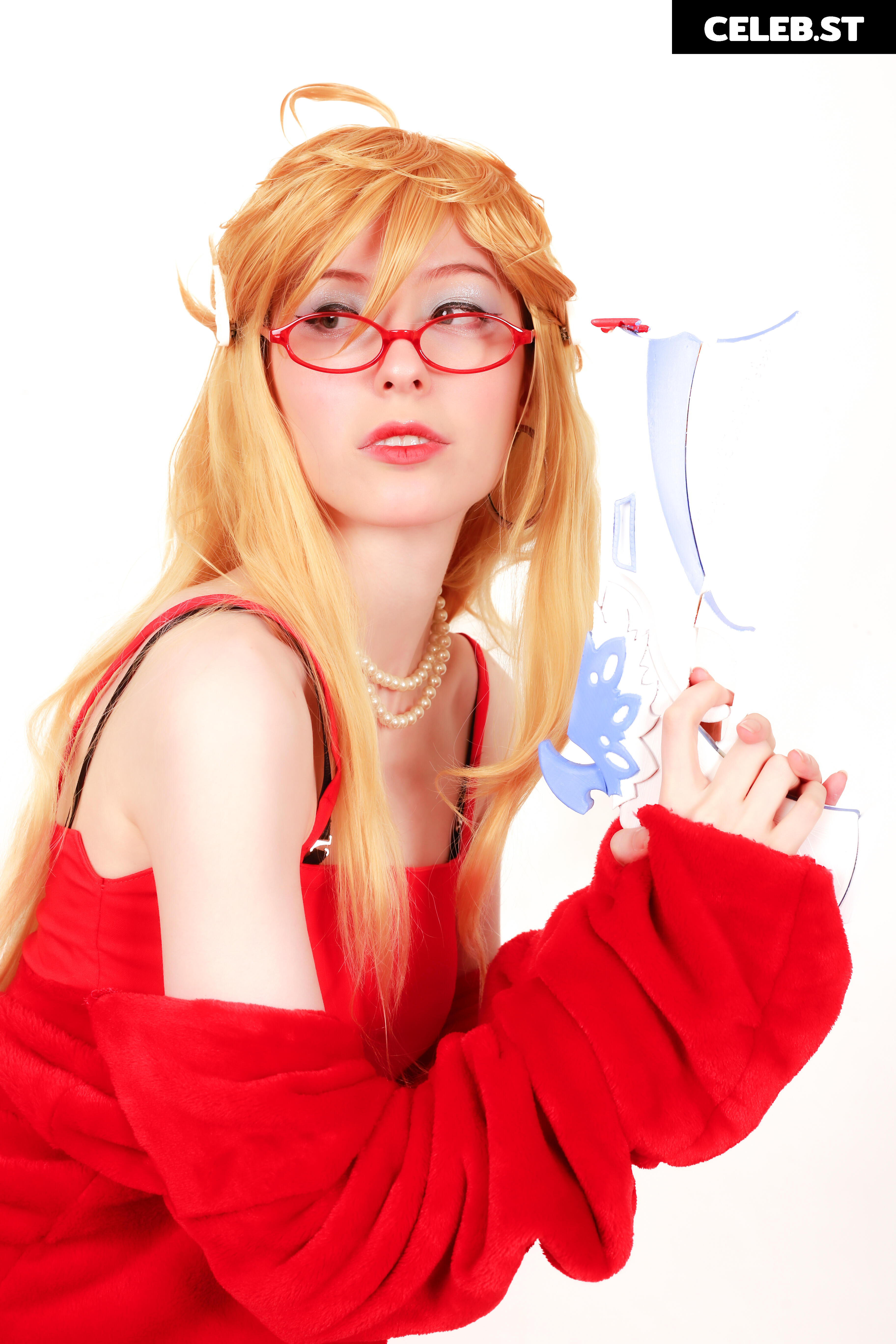 Kiki Glitter Cosplay Image 3565024