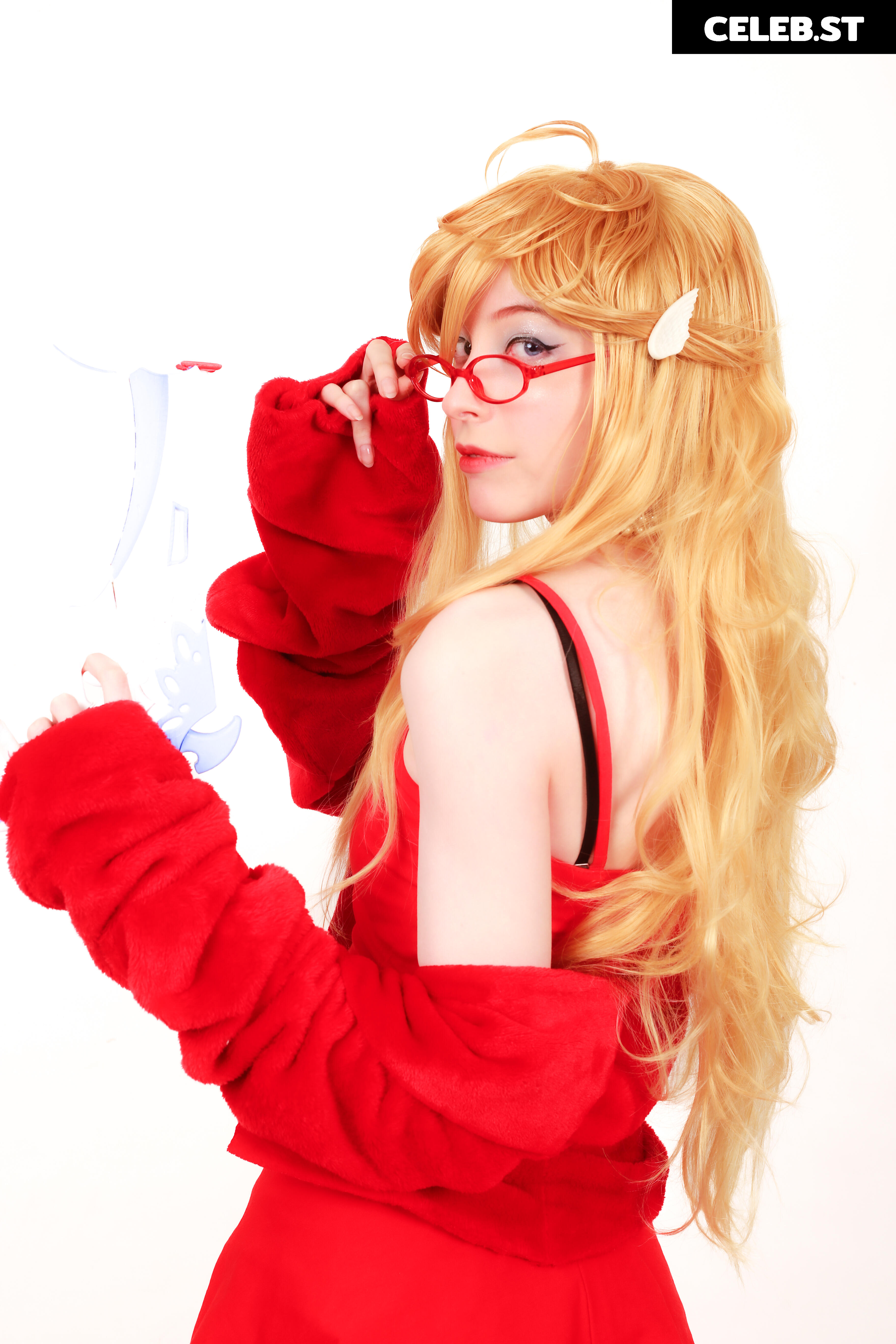 Kiki Glitter Cosplay Image 3566744