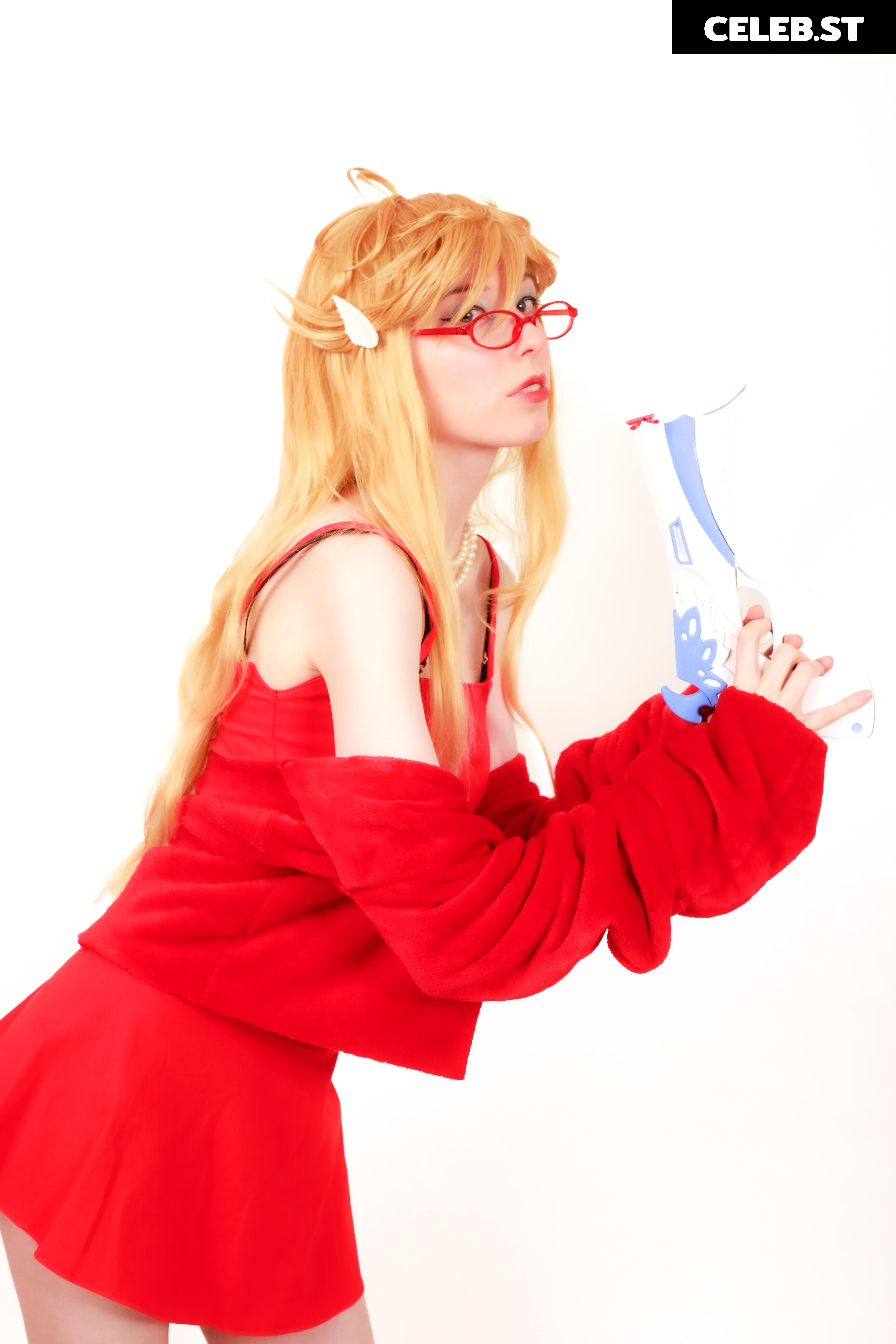 Kiki Glitter Cosplay Image 3566058