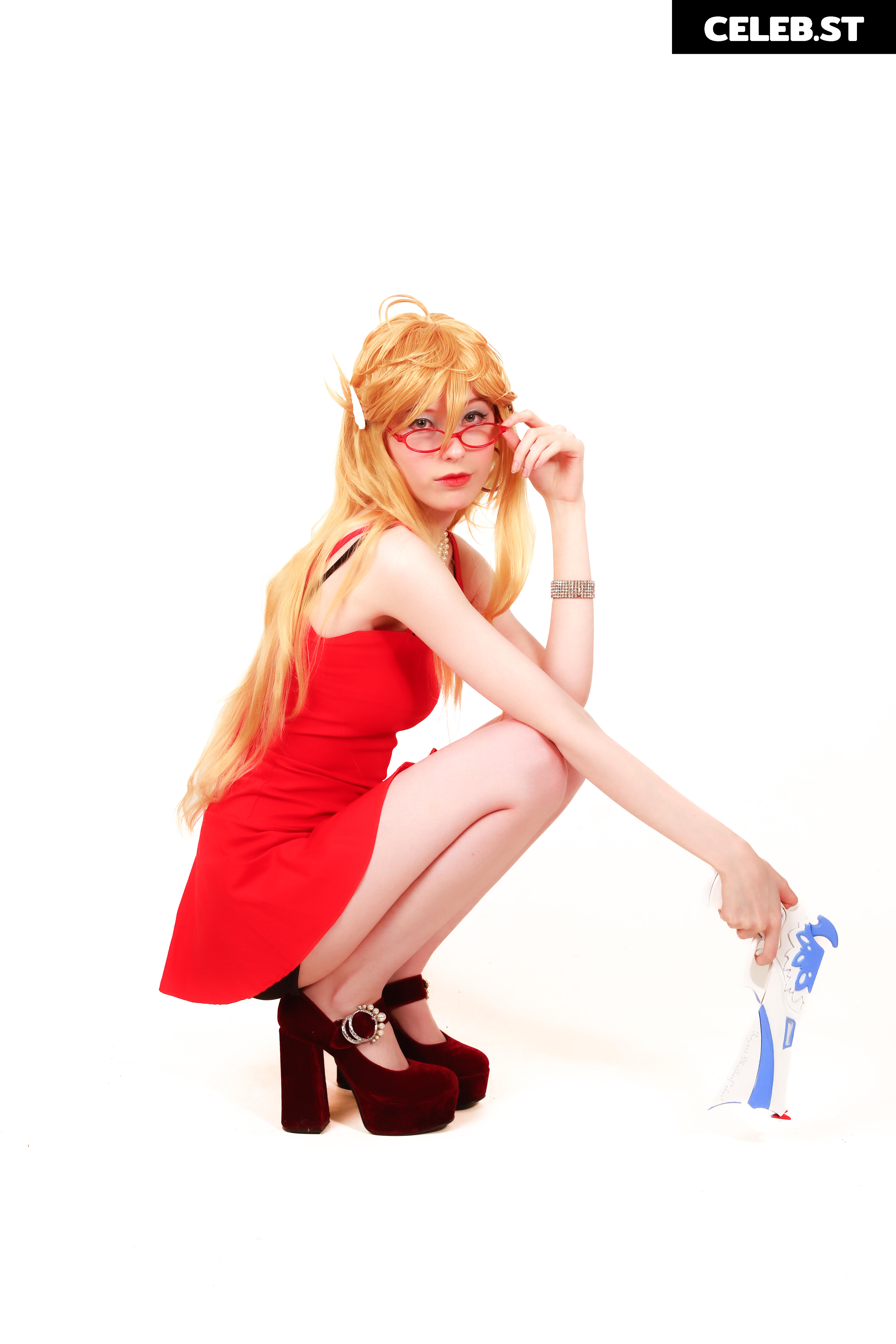 Kiki Glitter Cosplay Image 3566364