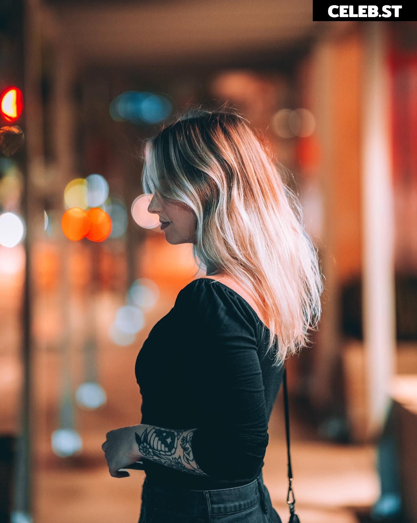 Sonja Reid aka OMGitsfirefoxx Image 3567836