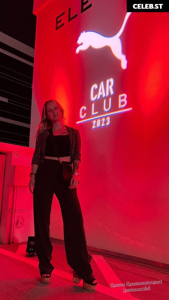 Sonja Reid aka OMGitsfirefoxx Image 3567593