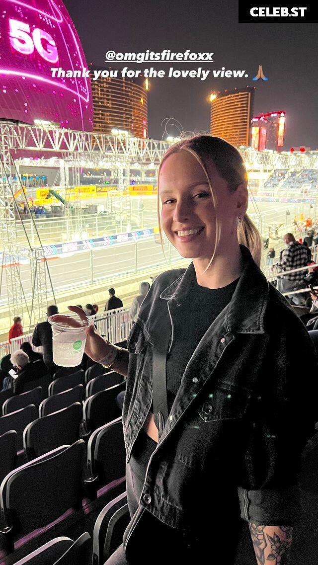 Sonja Reid aka OMGitsfirefoxx Image 3567711