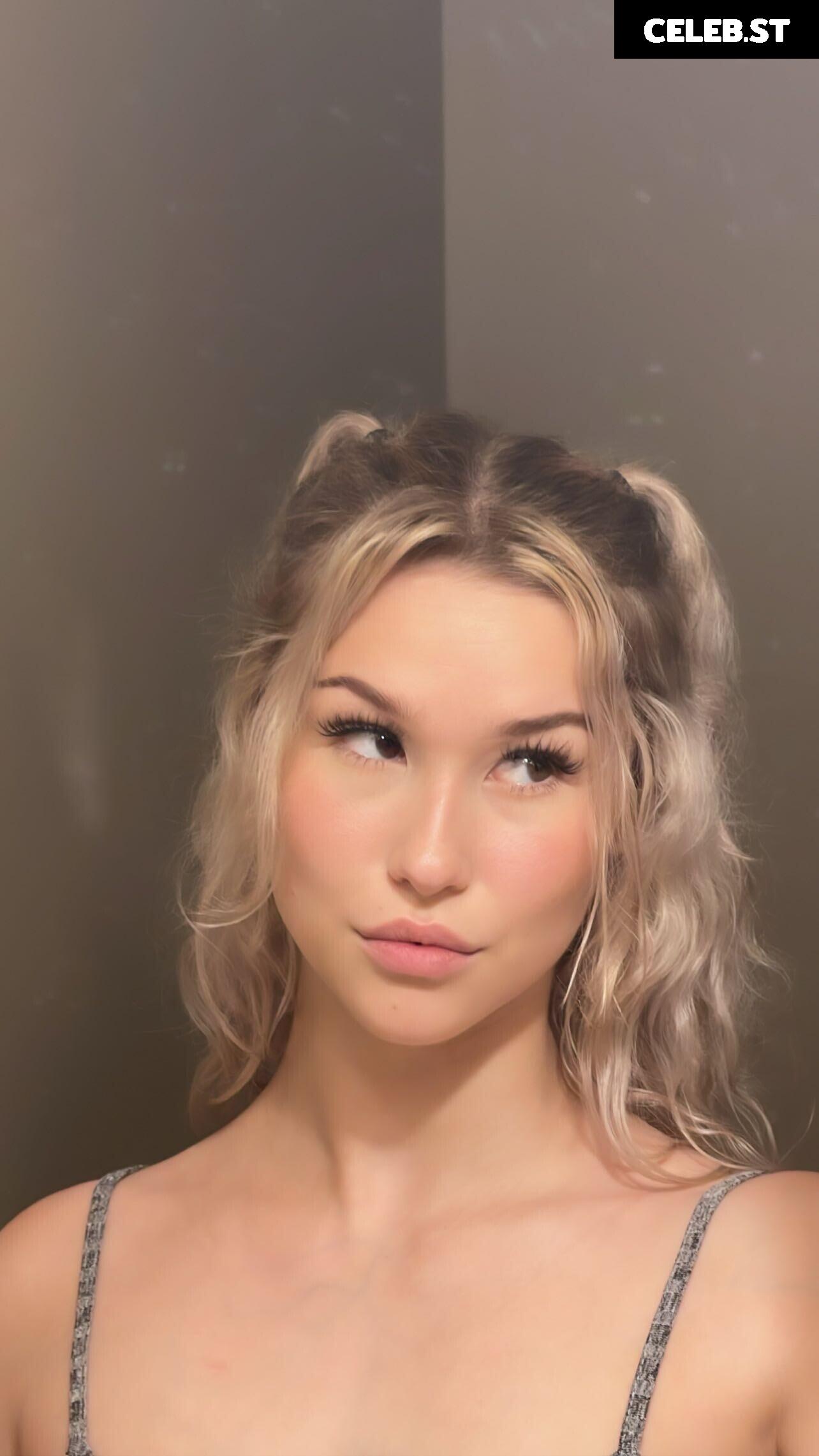 Sondra Blust Image 3567725