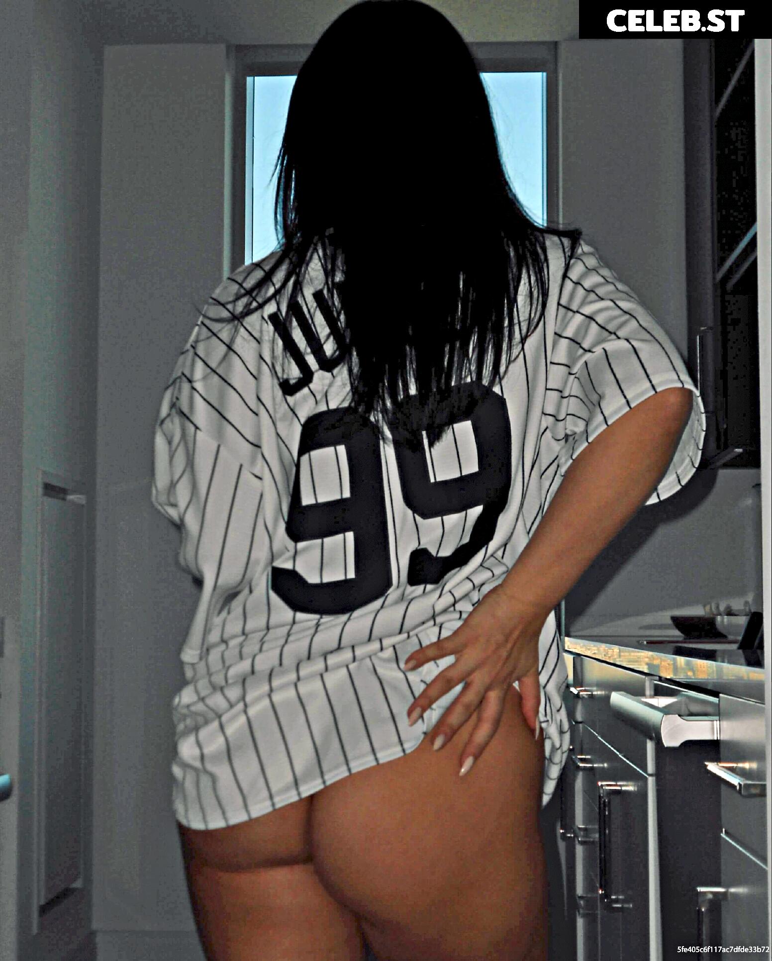 Julia Kelly Image 3564488