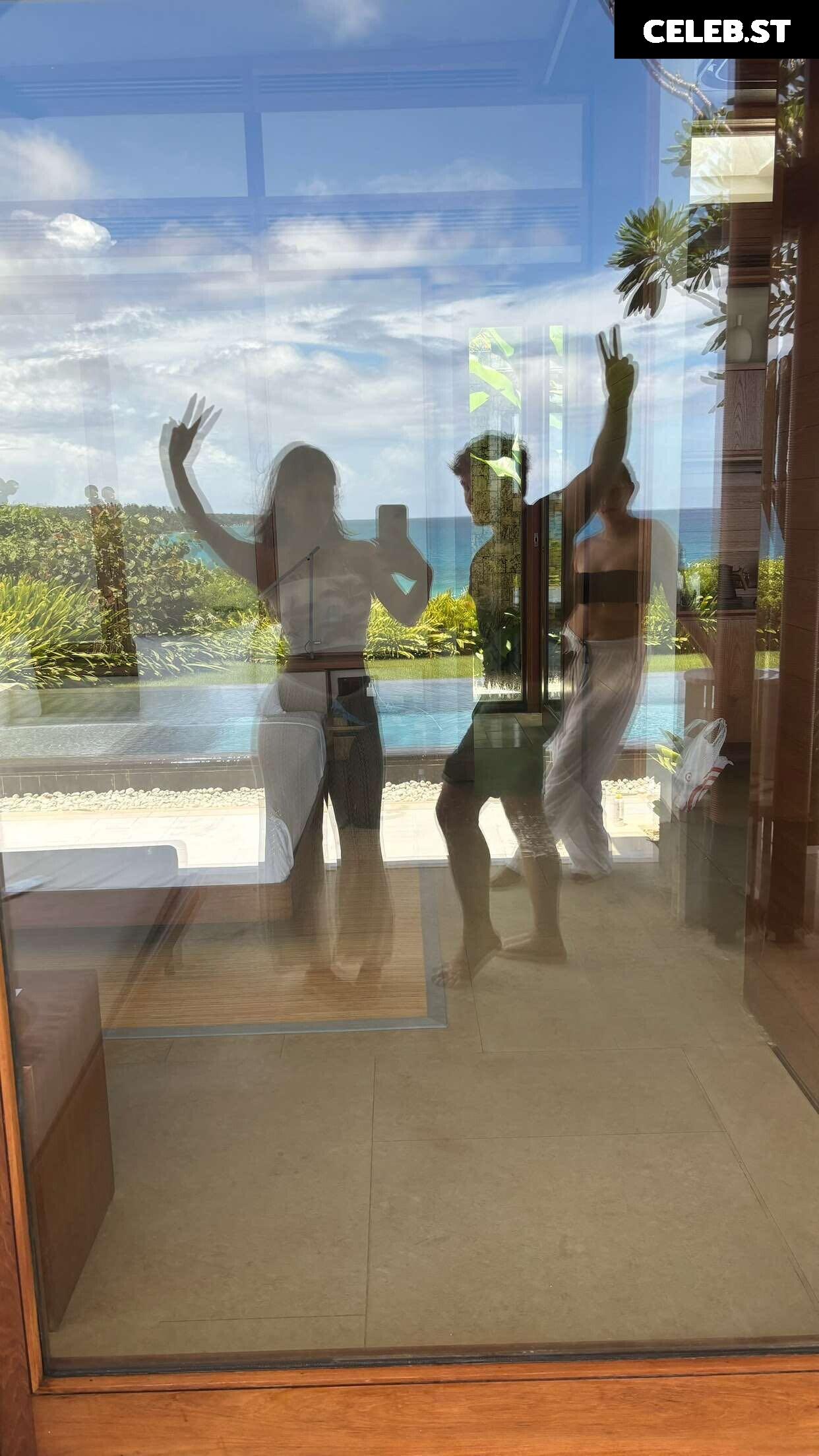 Malayaax - Sophieraiin Image 3561806