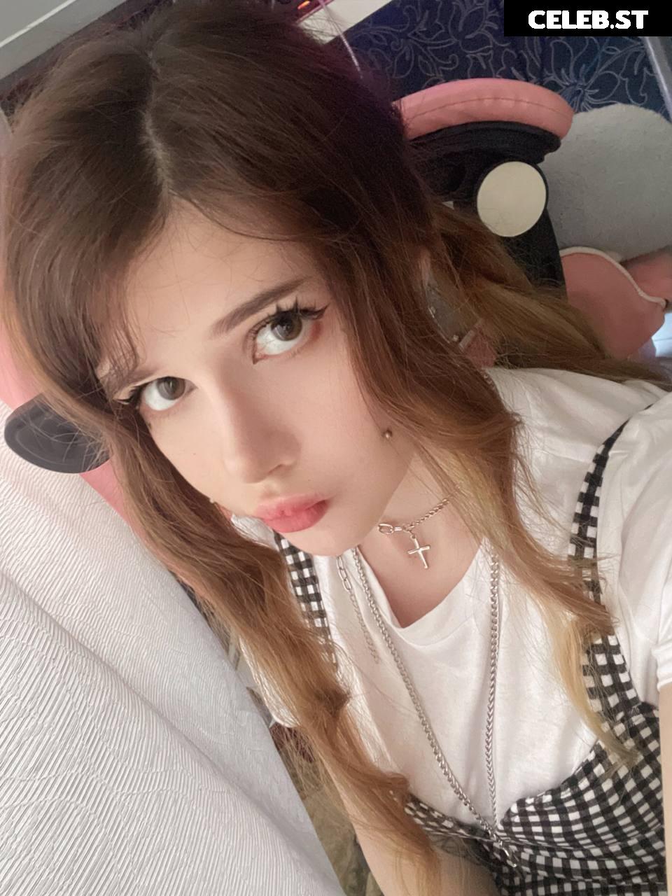 frauleinmilk / suisaiuwu Image 3561421