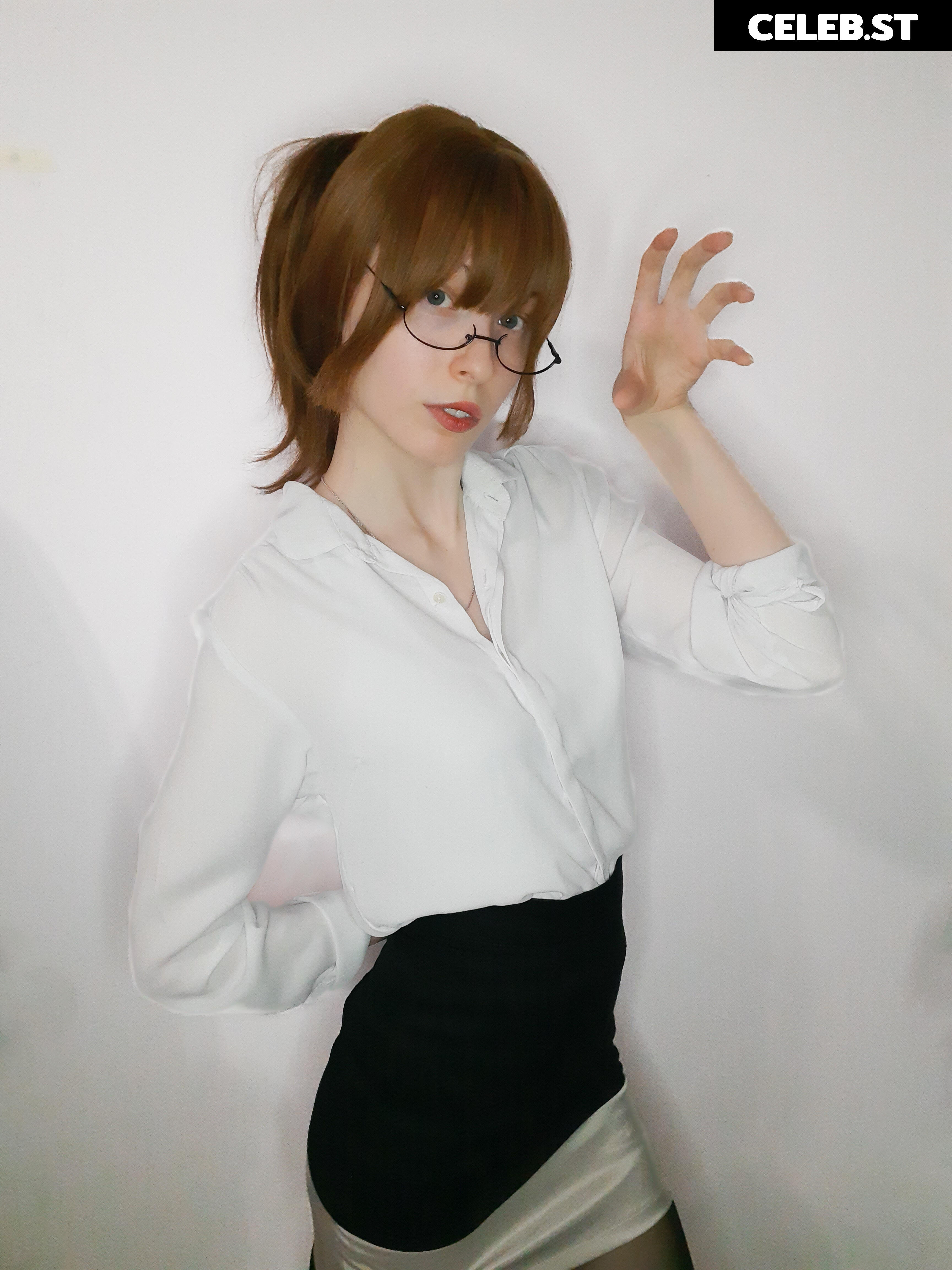 Kiki Glitter Cosplay Image 3562084