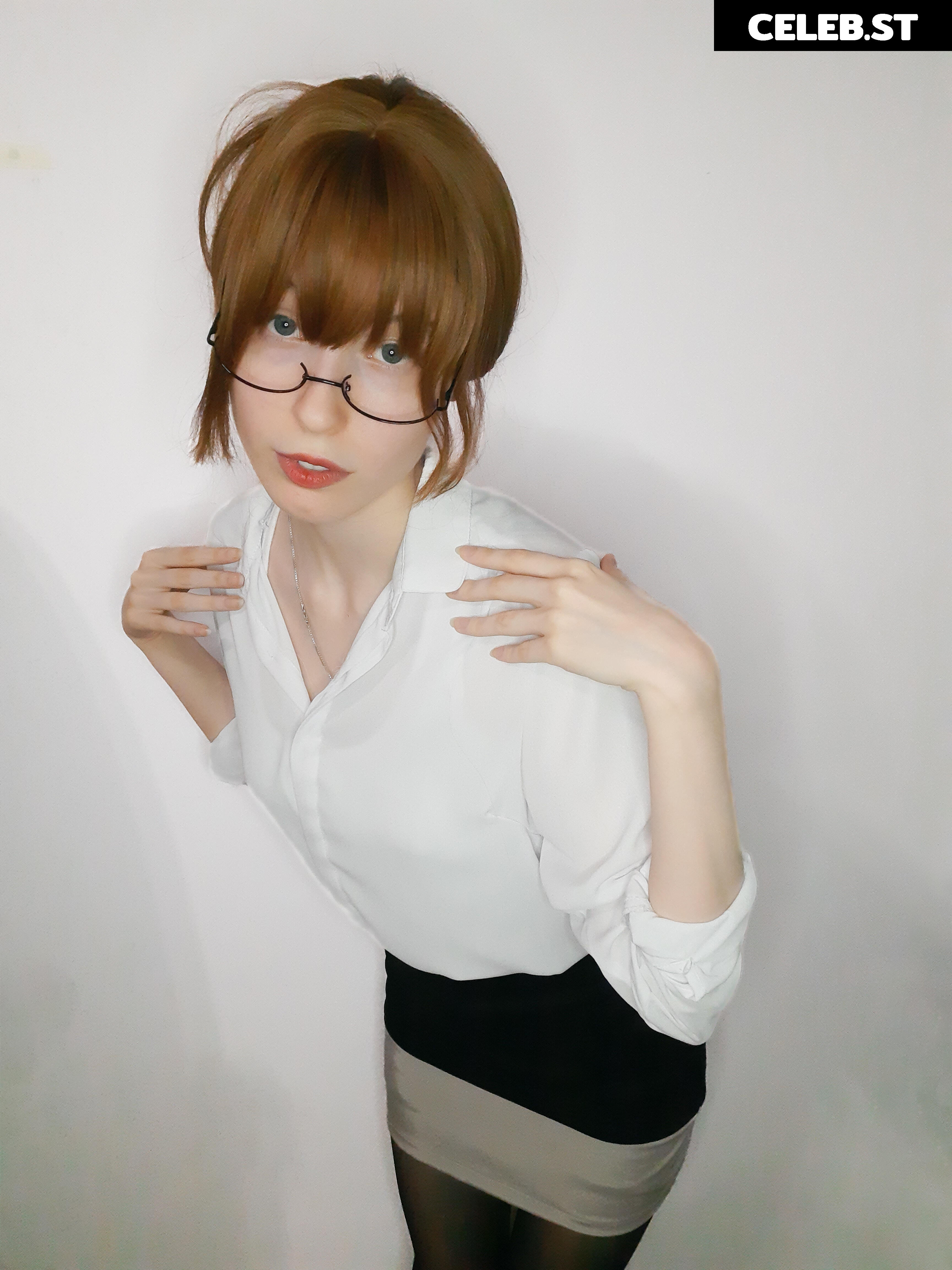 Kiki Glitter Cosplay Image 3562309