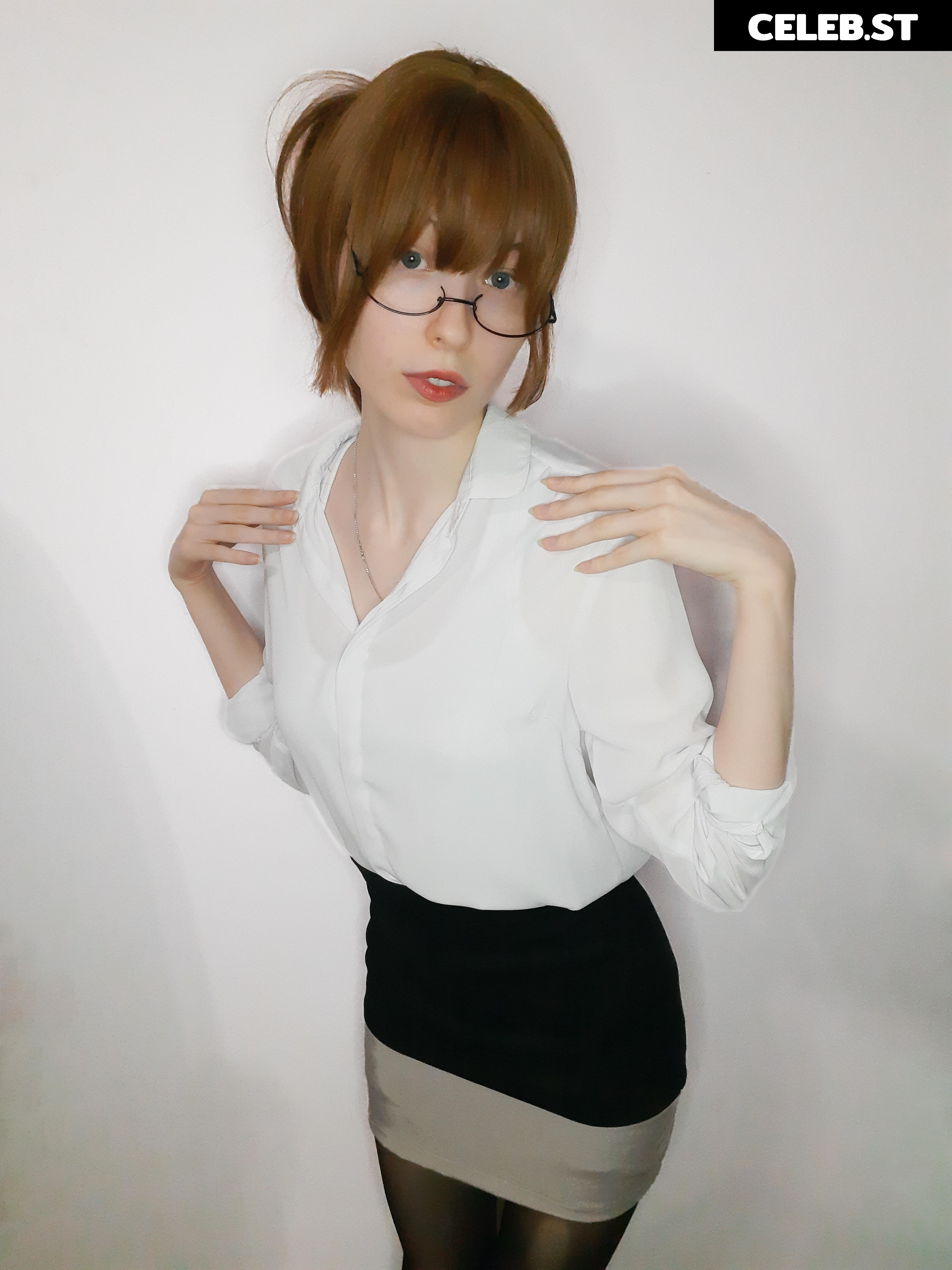 Kiki Glitter Cosplay Image 3562241