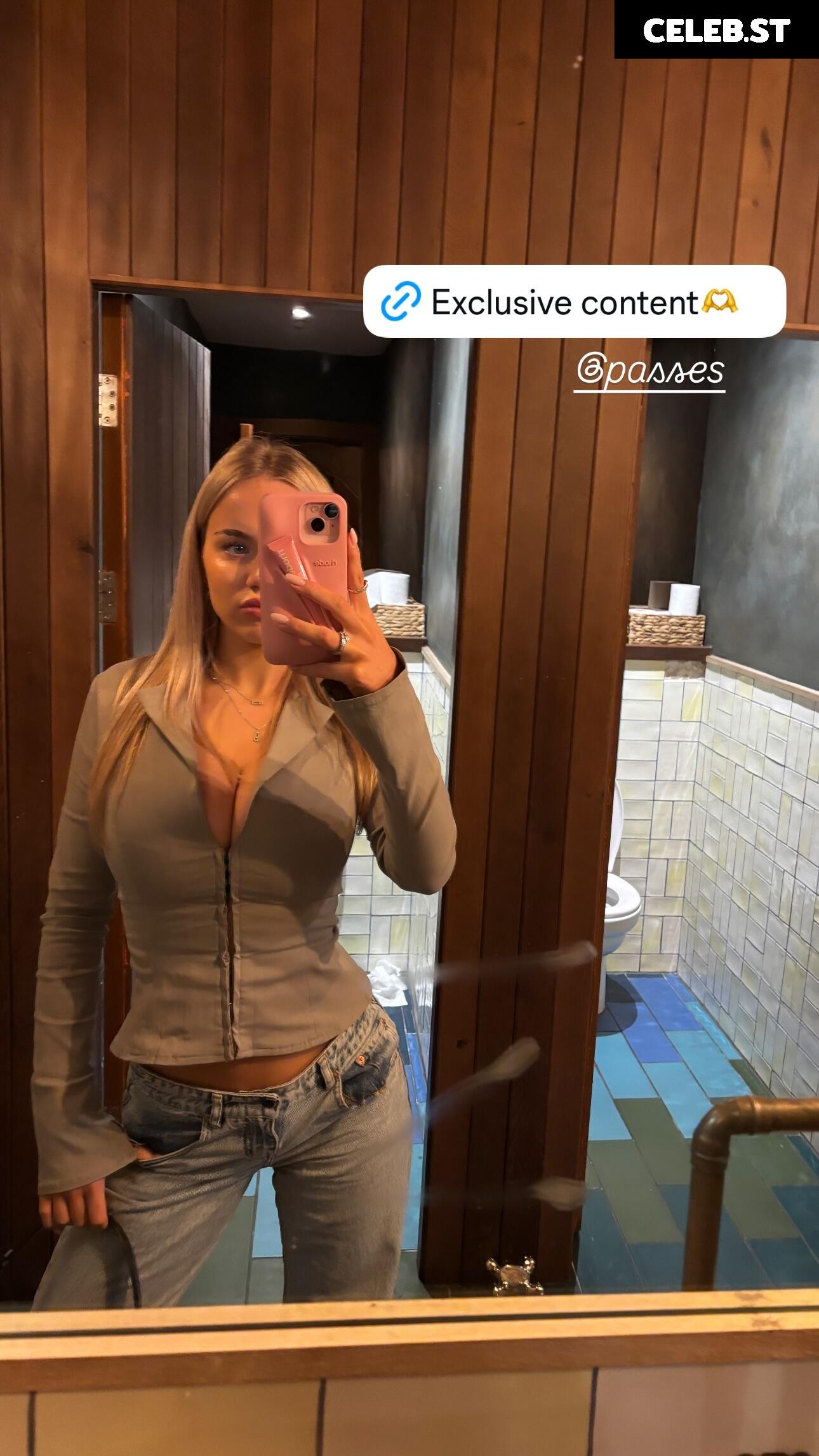 Gazygabz3 / Gabi.daviesx Image 3563417