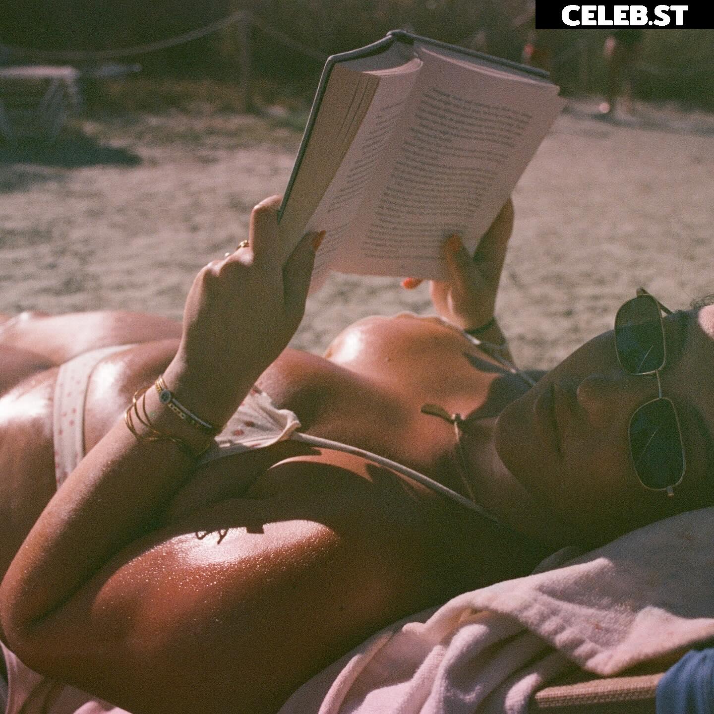 Joann van den Herik joannvdherik Image 3563693