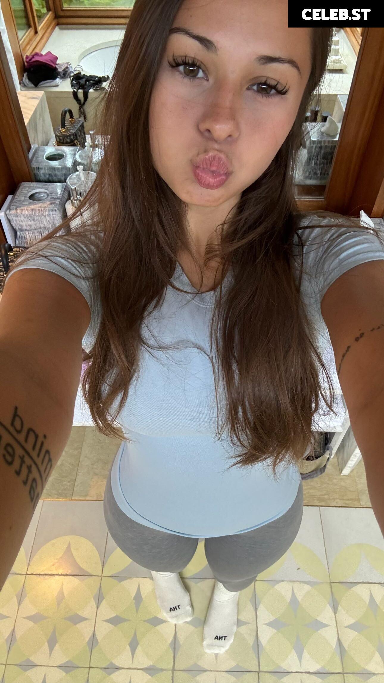 Malayaax - Sophieraiin Image 3563249