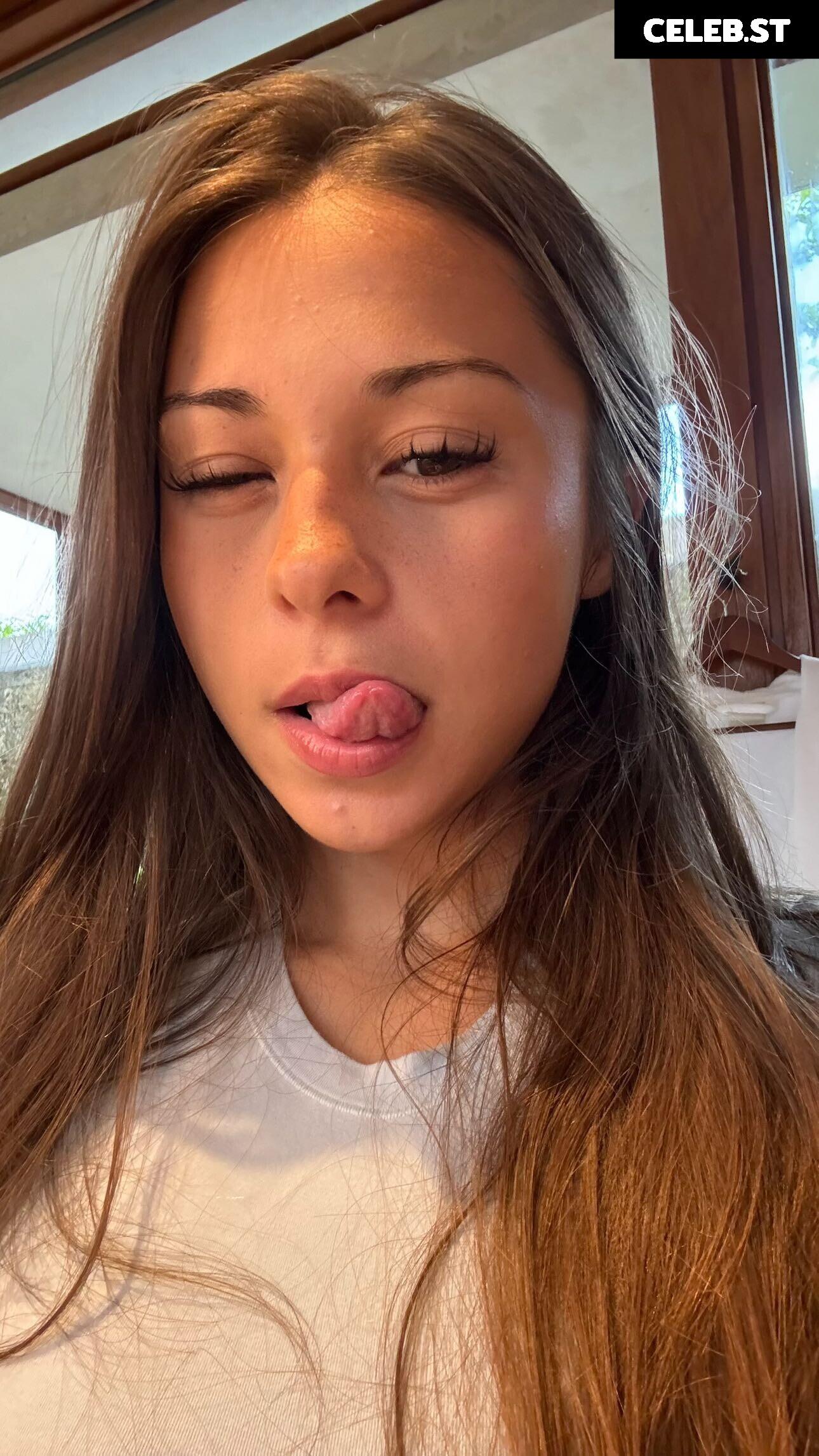 Malayaax - Sophieraiin Image 3563217