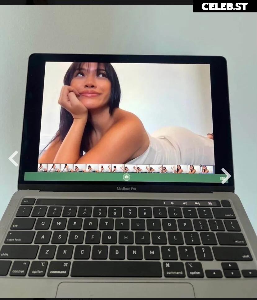 Julia Kelly Image 3563931