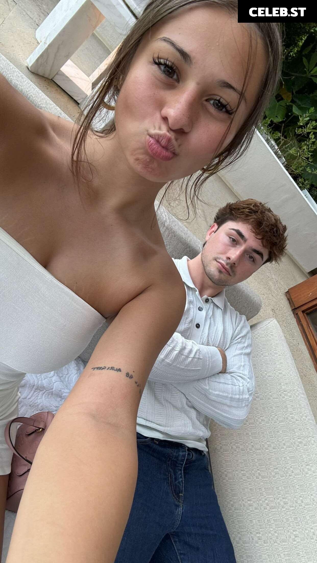 Malayaax - Sophieraiin Image 3560787