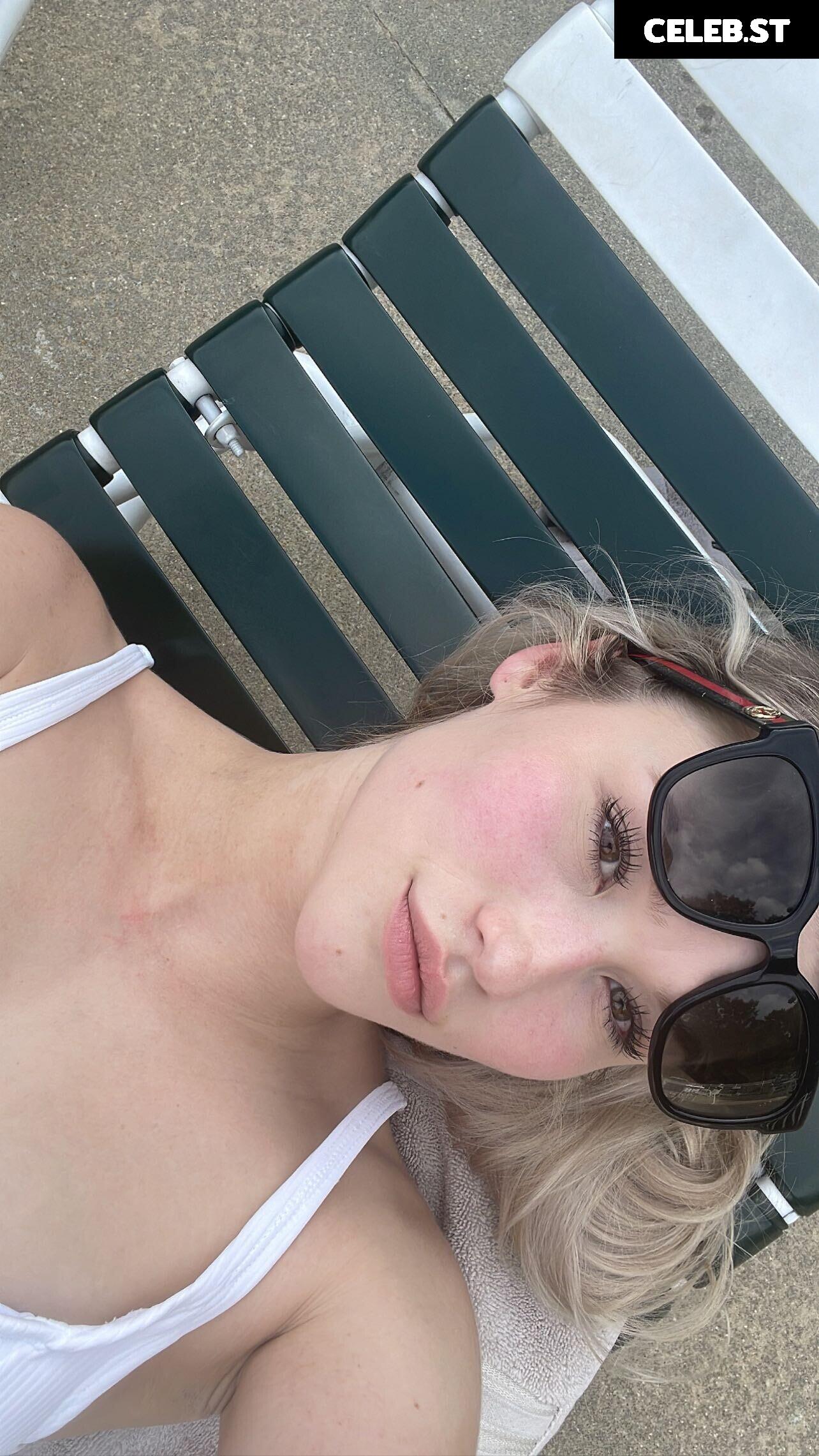 Sondra Blust Image 3568373