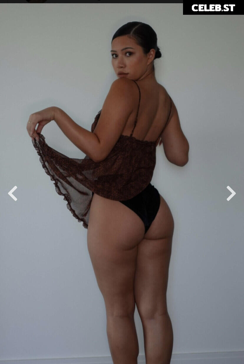 Julia Kelly Image 3568315