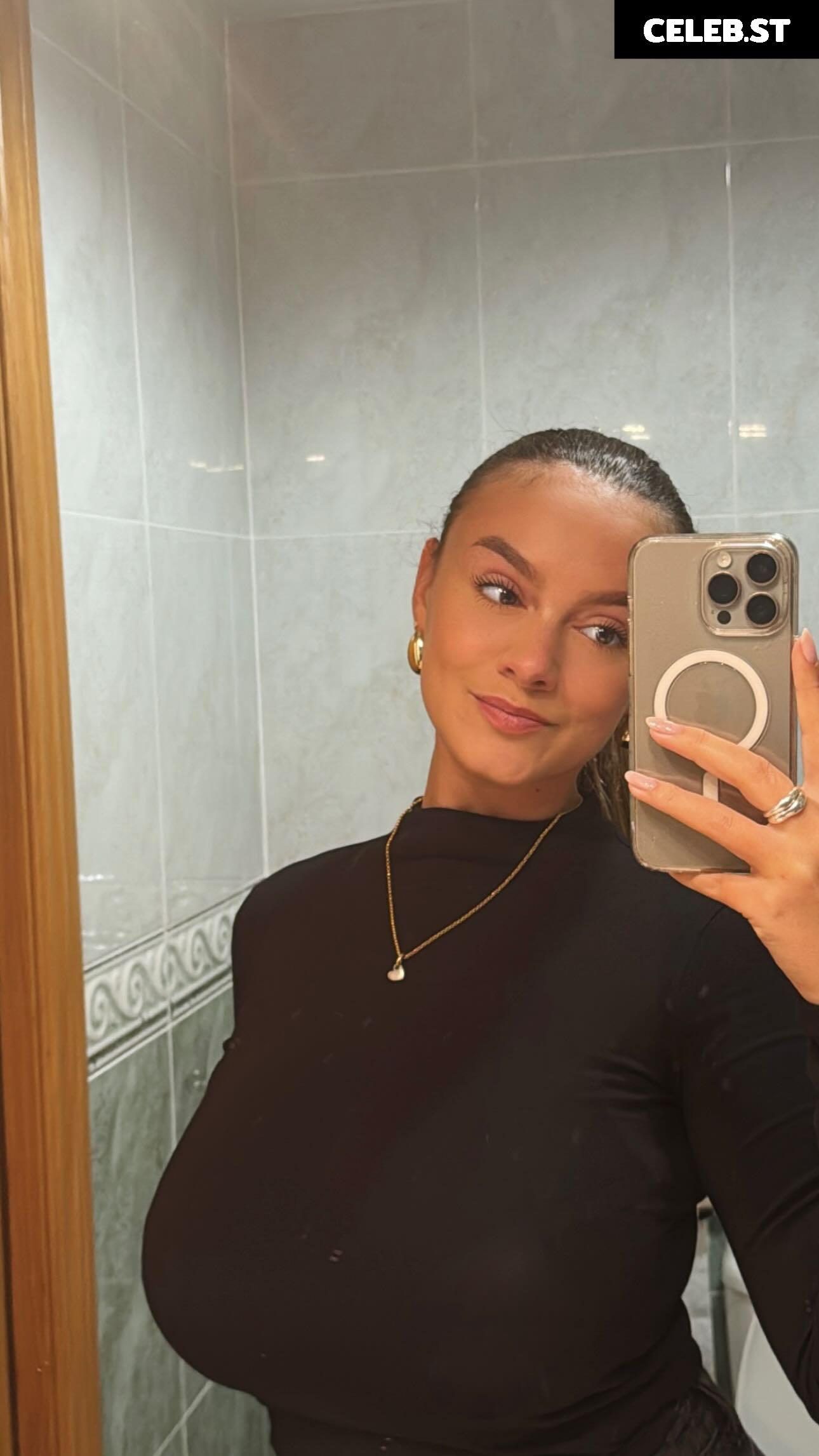 Amy Quesada-Getgood Image 3555897