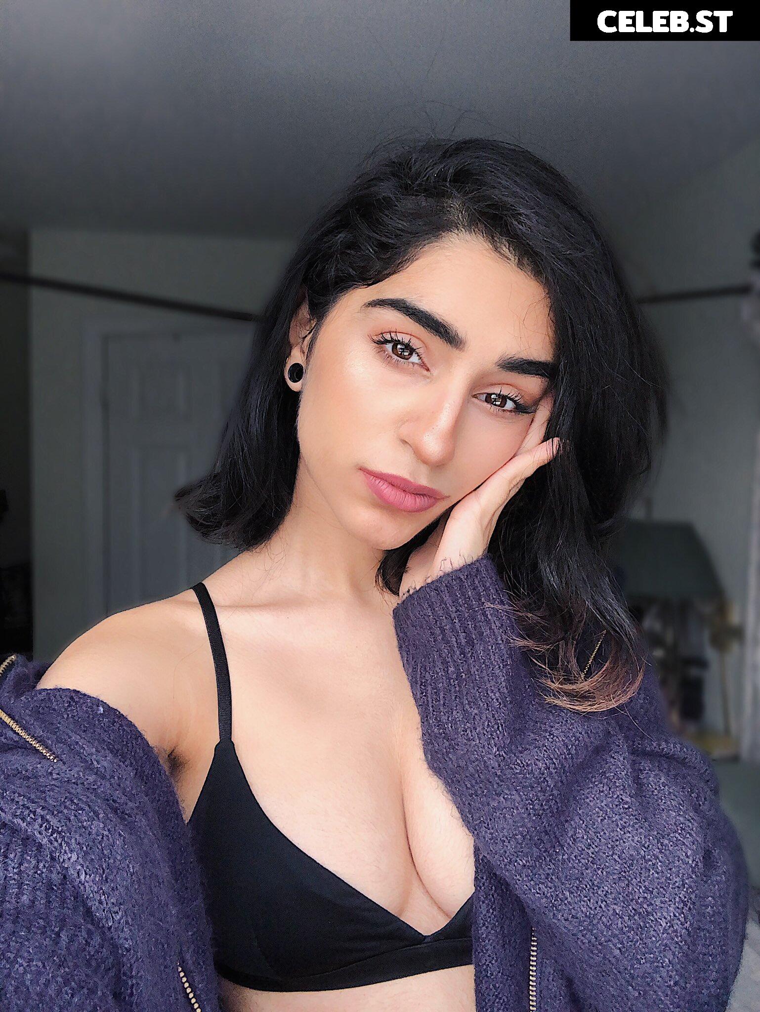 Saira Rose / sairaspooks Image 3554551