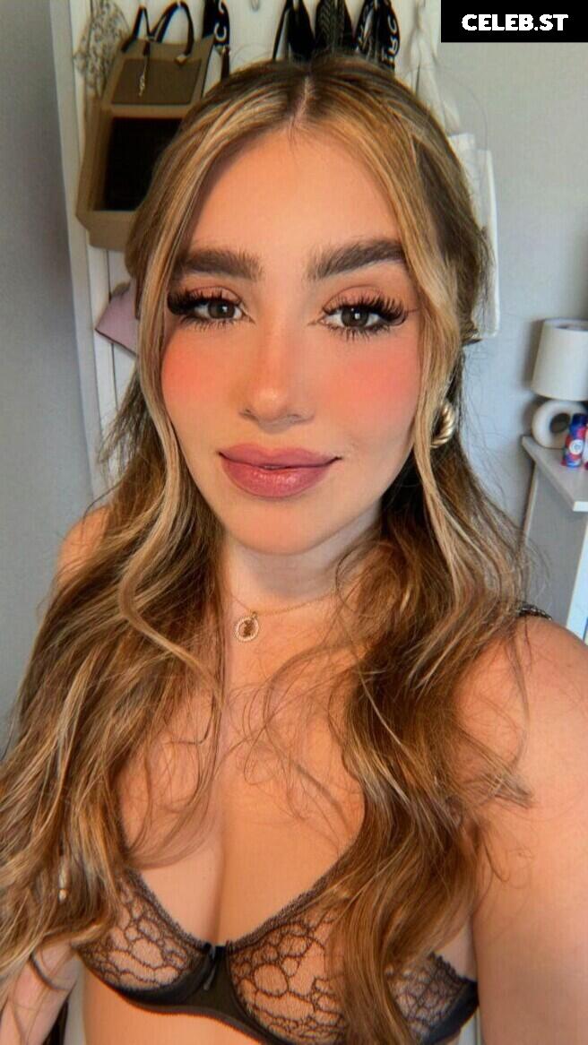 Paola Silerio (Paola_silerio) Instagram Influencer Blonde Latina Onlyfans Image 3554655