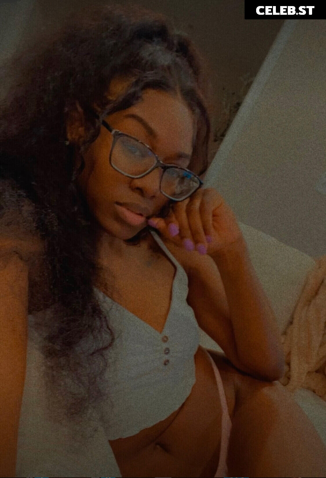 Amira Symon / ch0cobunny Image 3551027