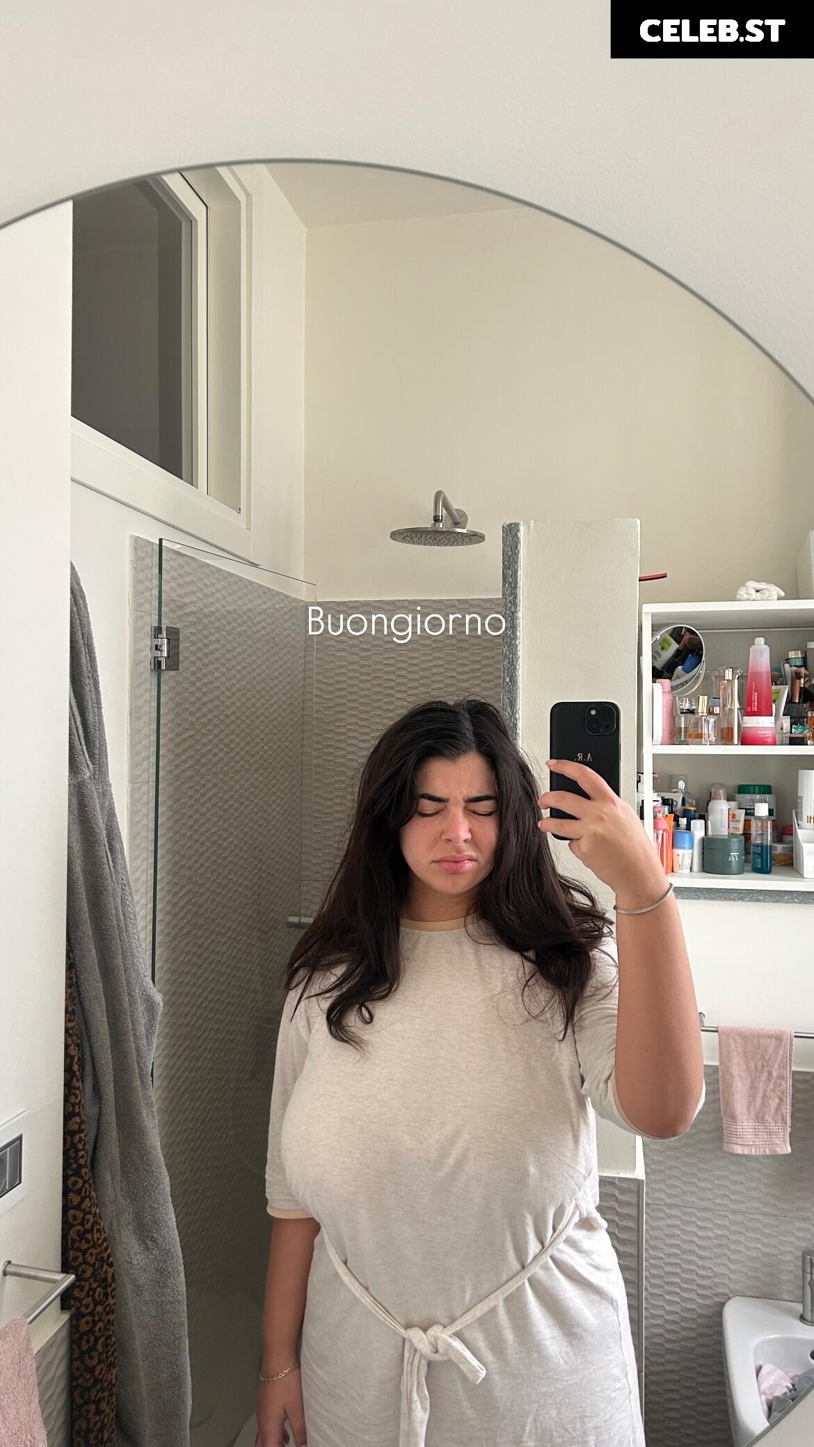 Anna Rebellato / im_notannaa Image 3553067