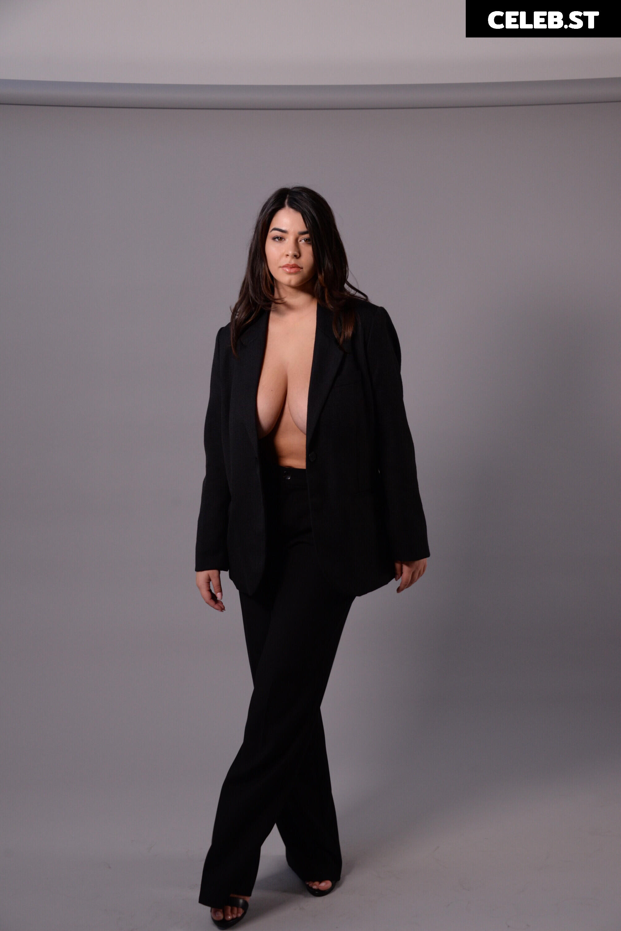 Anna Rebellato / im_notannaa Image 3550496