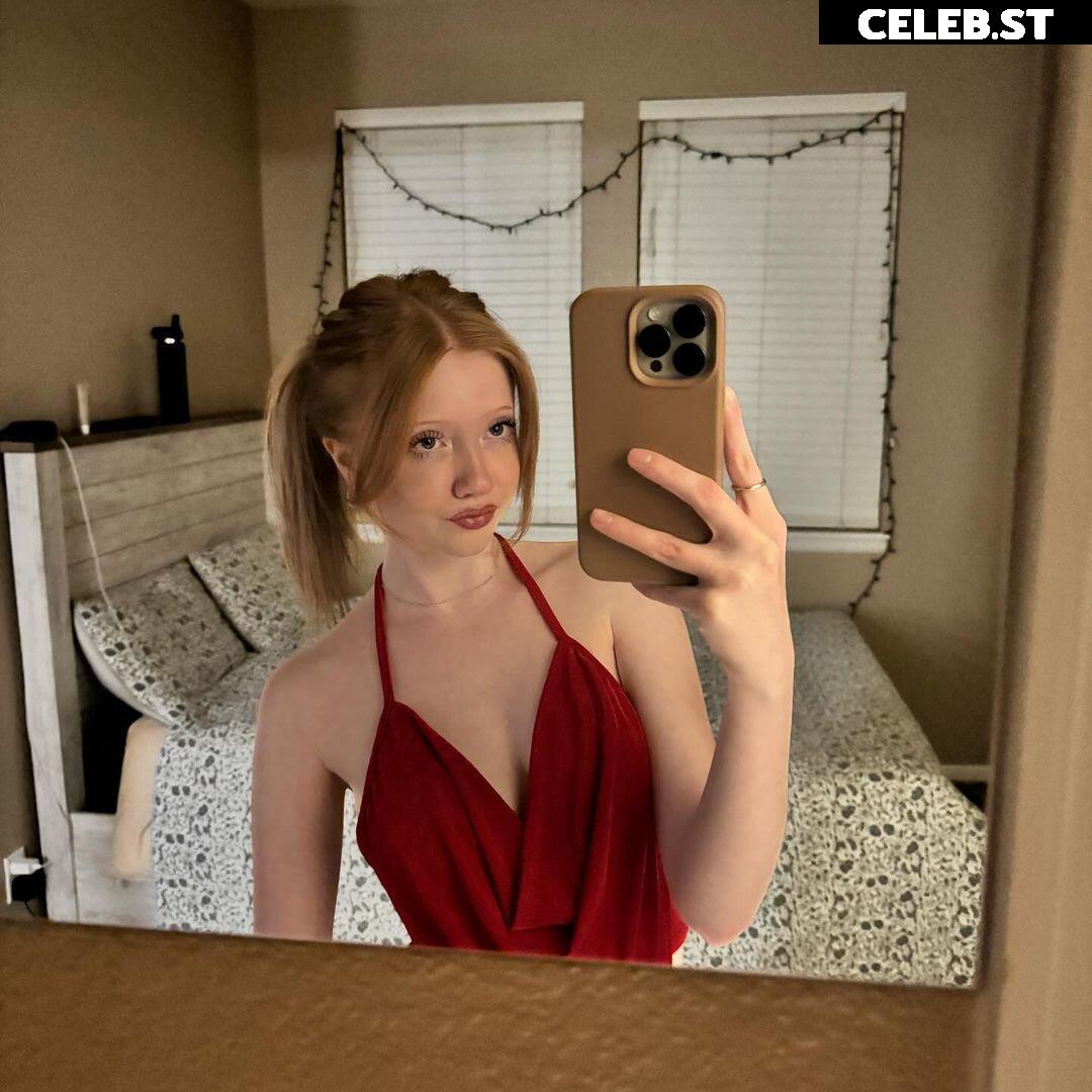 Makenna Kelly / Lifewithmak Image 3550309