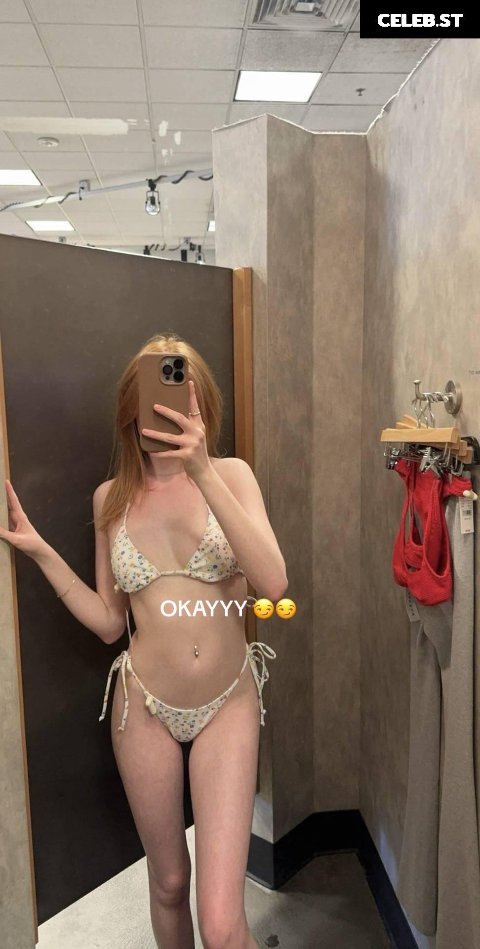 Makenna Kelly / Lifewithmak Image 3550241