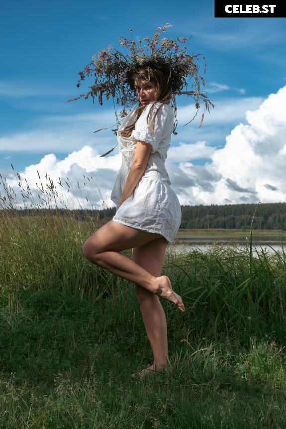 Nancy PlayBetter Image 3559919